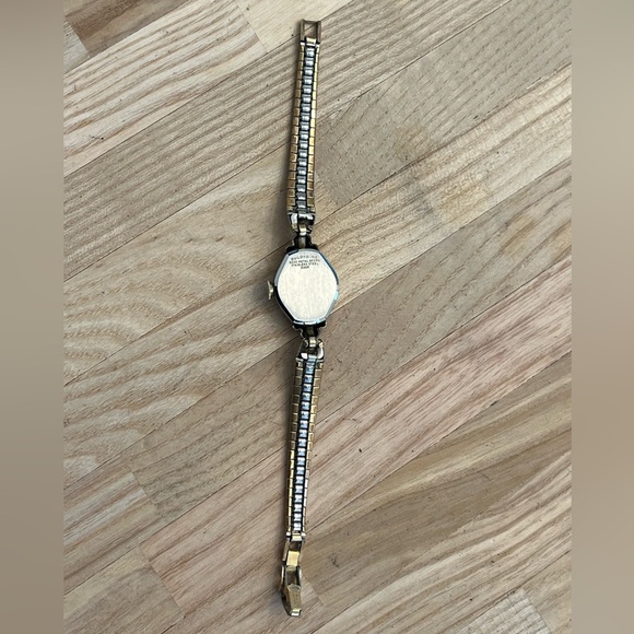 Bulova Ladies Watch Vintage Mechanical Winding Two Tone Bracelet Silver Dial - Picture 9 of 11